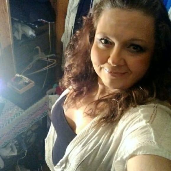 Meet your Posher, Wendi - Picture 1 of 1